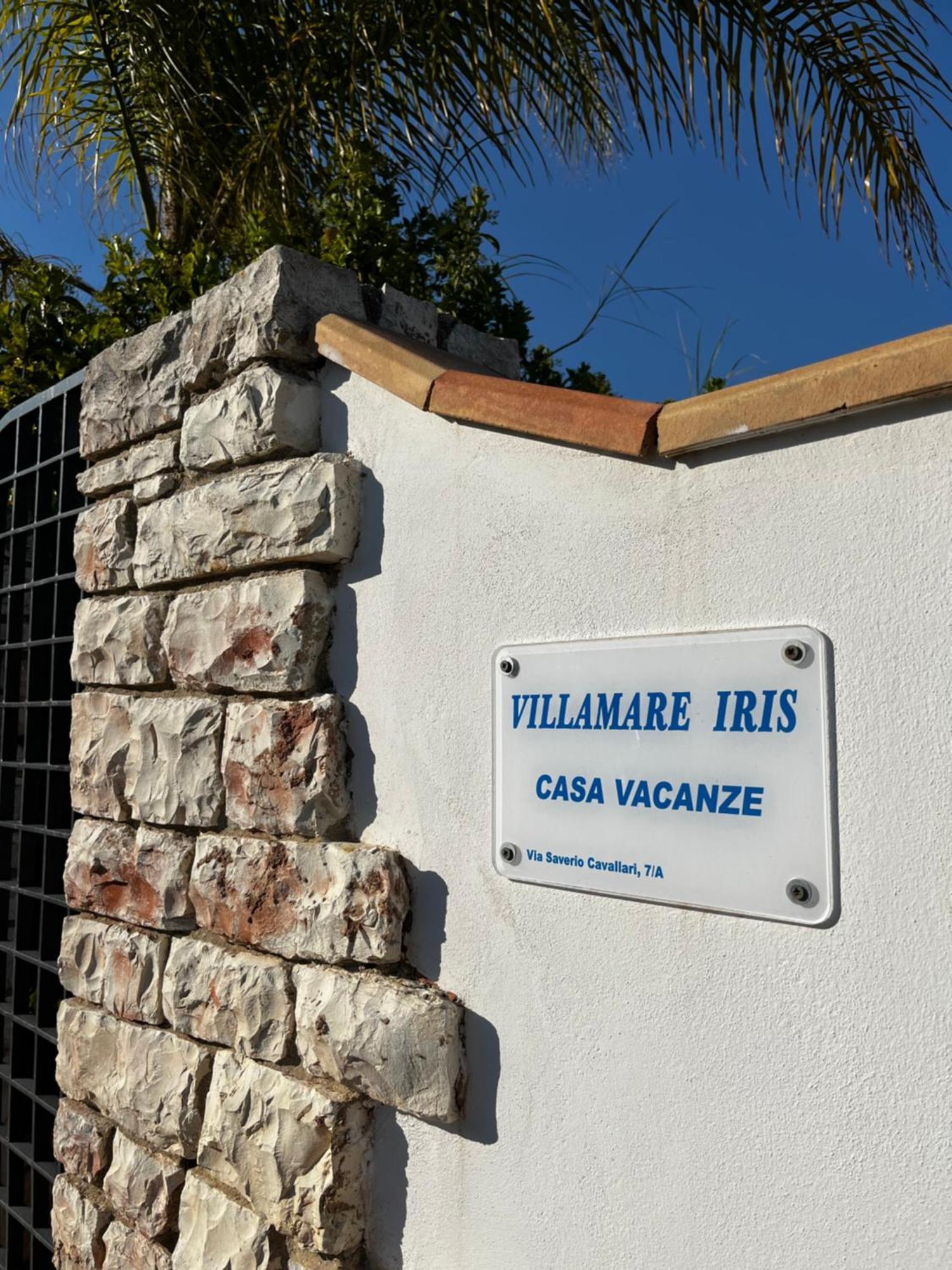 Villamare Iris 산리온 외부 사진